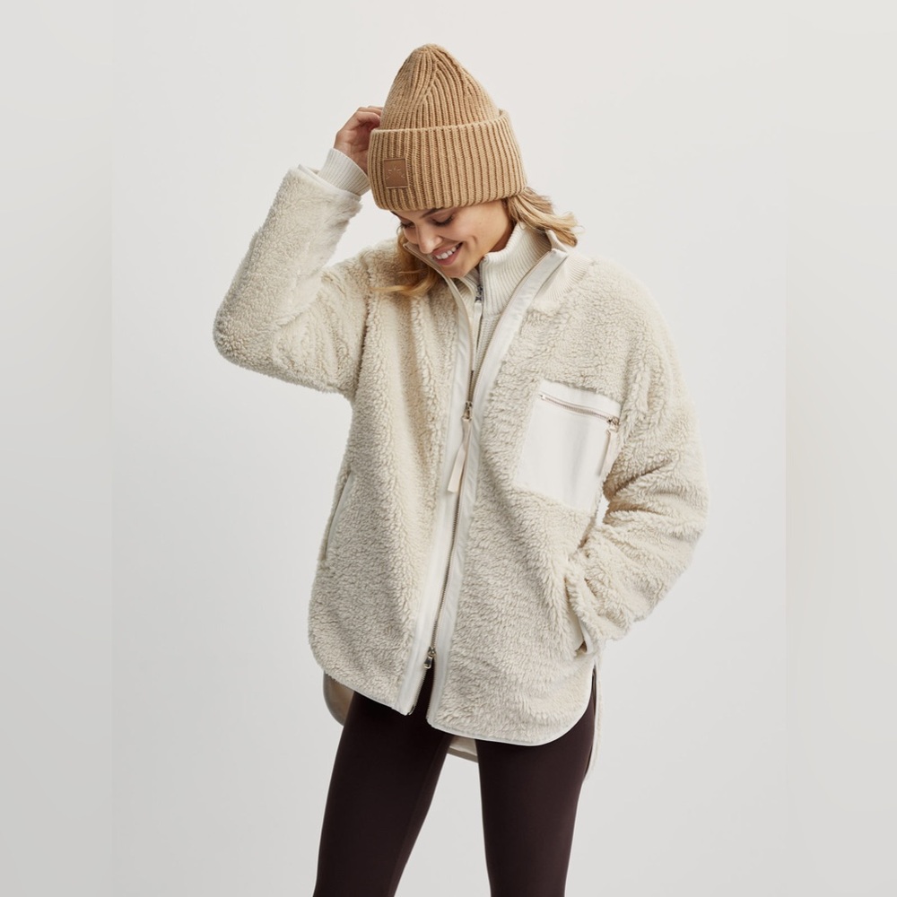 Varley Marney Oversized Fuzzy Jacket Fleece Sherpa - Picture 1 of 16